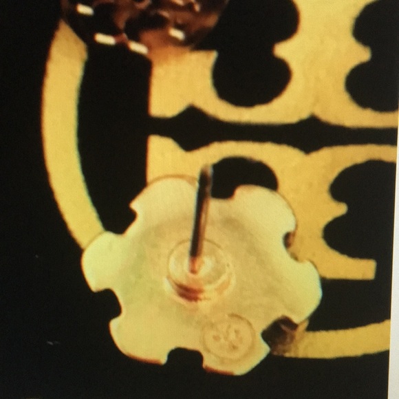 💐TORY BURCH TORTOISE STUD EARRINGS 💐 - Picture 4 of 5